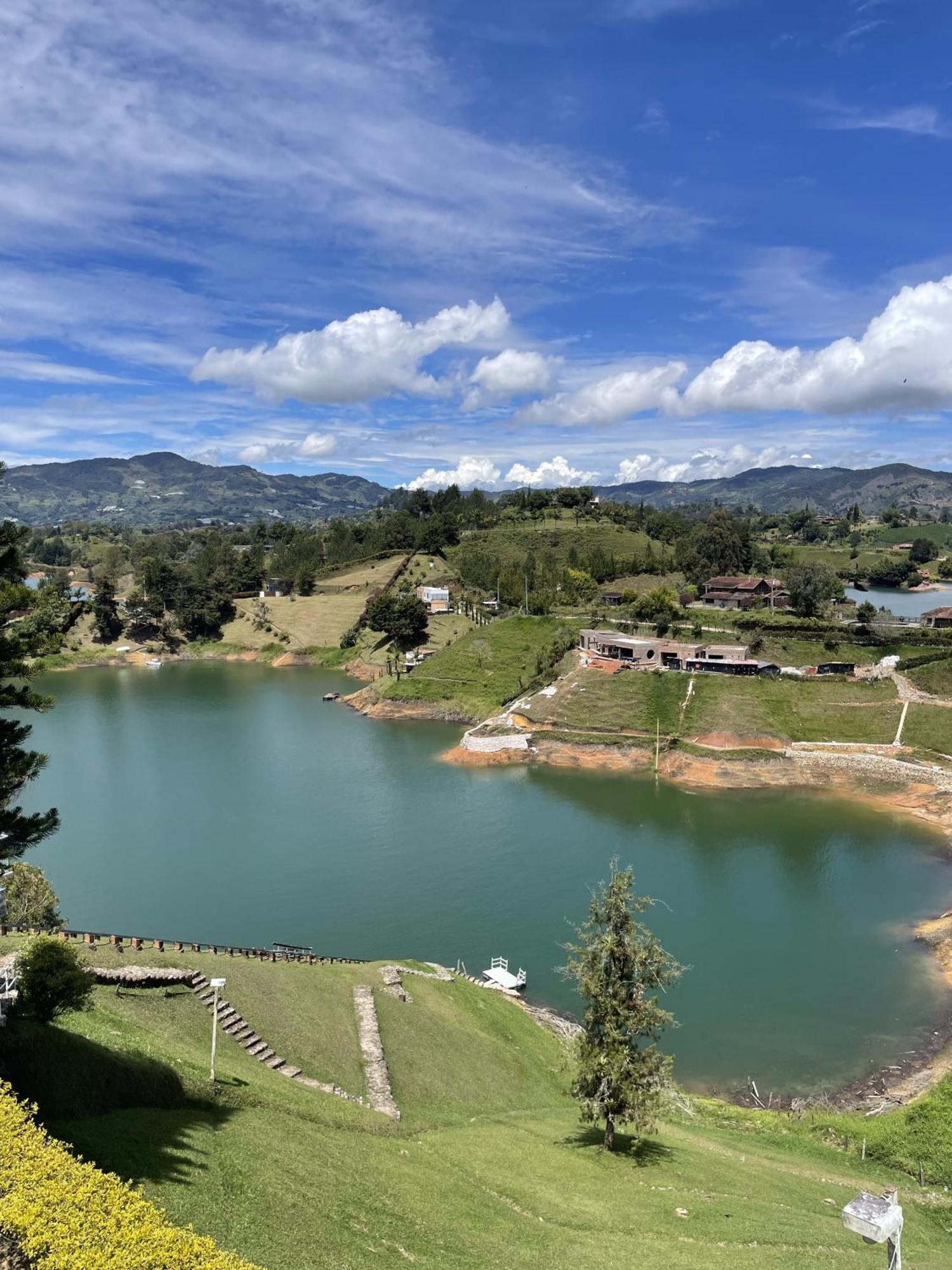 Paradise Lake Finca Hotel Guatapé Exterior foto